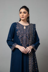 PRET EMBROIDERED KARANDI LAWN 2 PCS