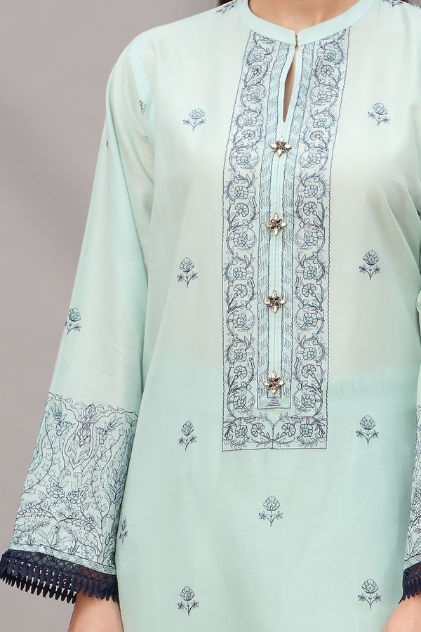 EMBROIDERED LAWN 2 PCS (UNSTITCHED)