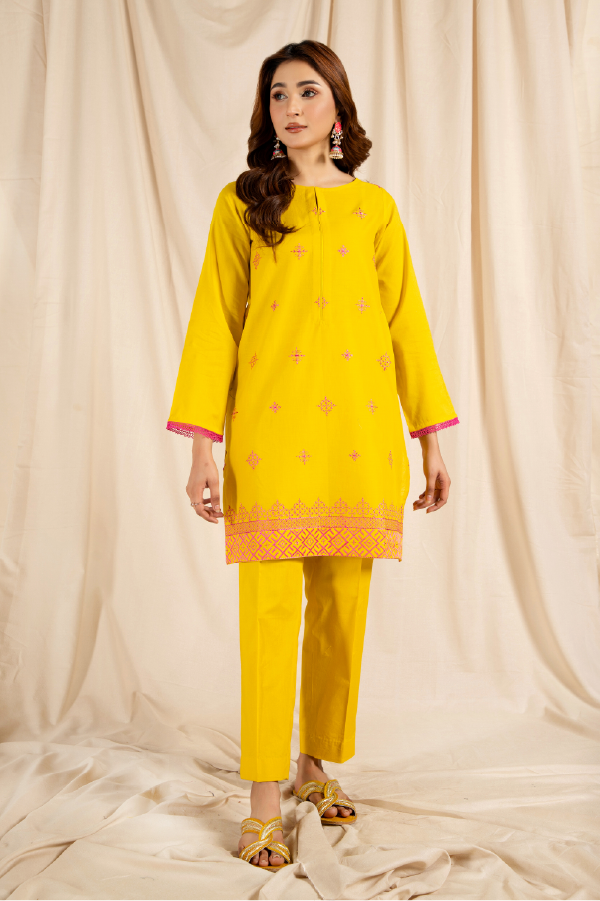 PRET EMBROIDERED LAWN 2 PCS