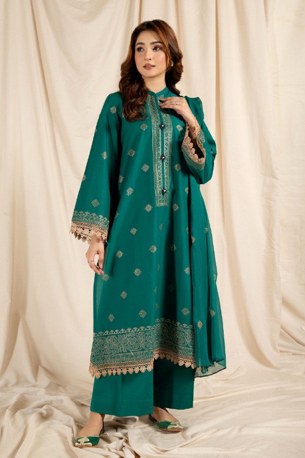 EMBROIDERED  LAWN 3 PCS (UNSTITCHED)