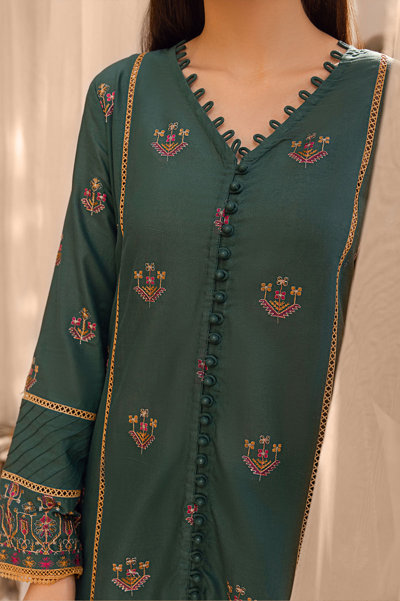 EMBROIDERED LAWN 2 PCS (UNSTITCHED)