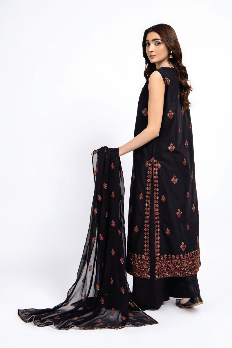 EMBROIDERED LAWN 3 PCS (UNSTITCHED)
