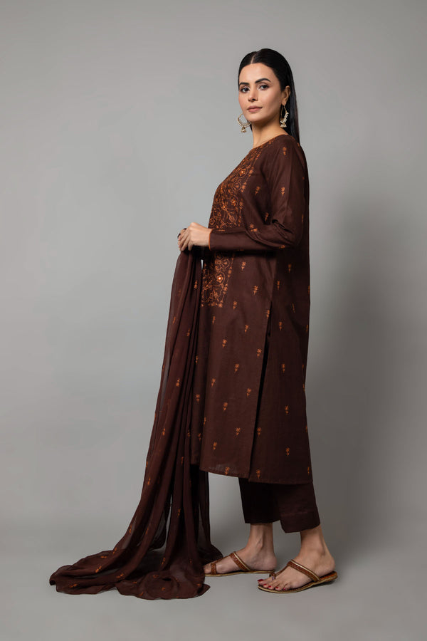 EMBROIDERED SLUB KHADDAR 3 PCS (UNSTITCHED)