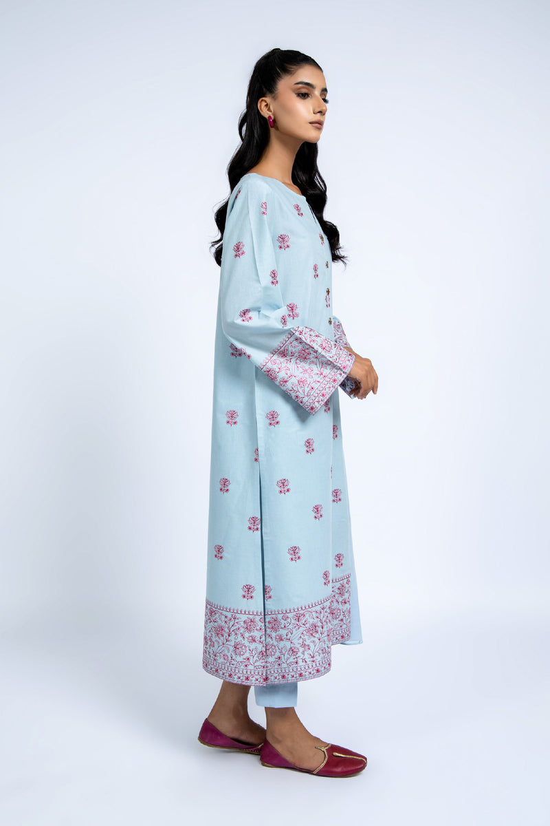 EMBROIDERED LAWN 3 PCS (UNSTITCHED)