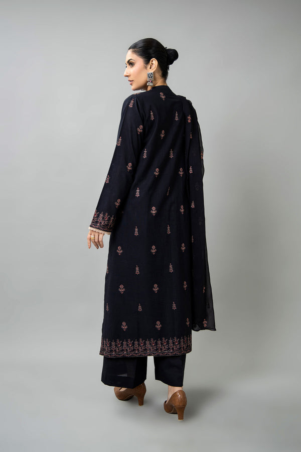 EMBROIDERED SLUB KHADDAR 3 PCS (UNSTITCHED)