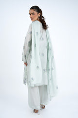 EMBROIDERED LAWN 3 PCS (UNSTITCHED)