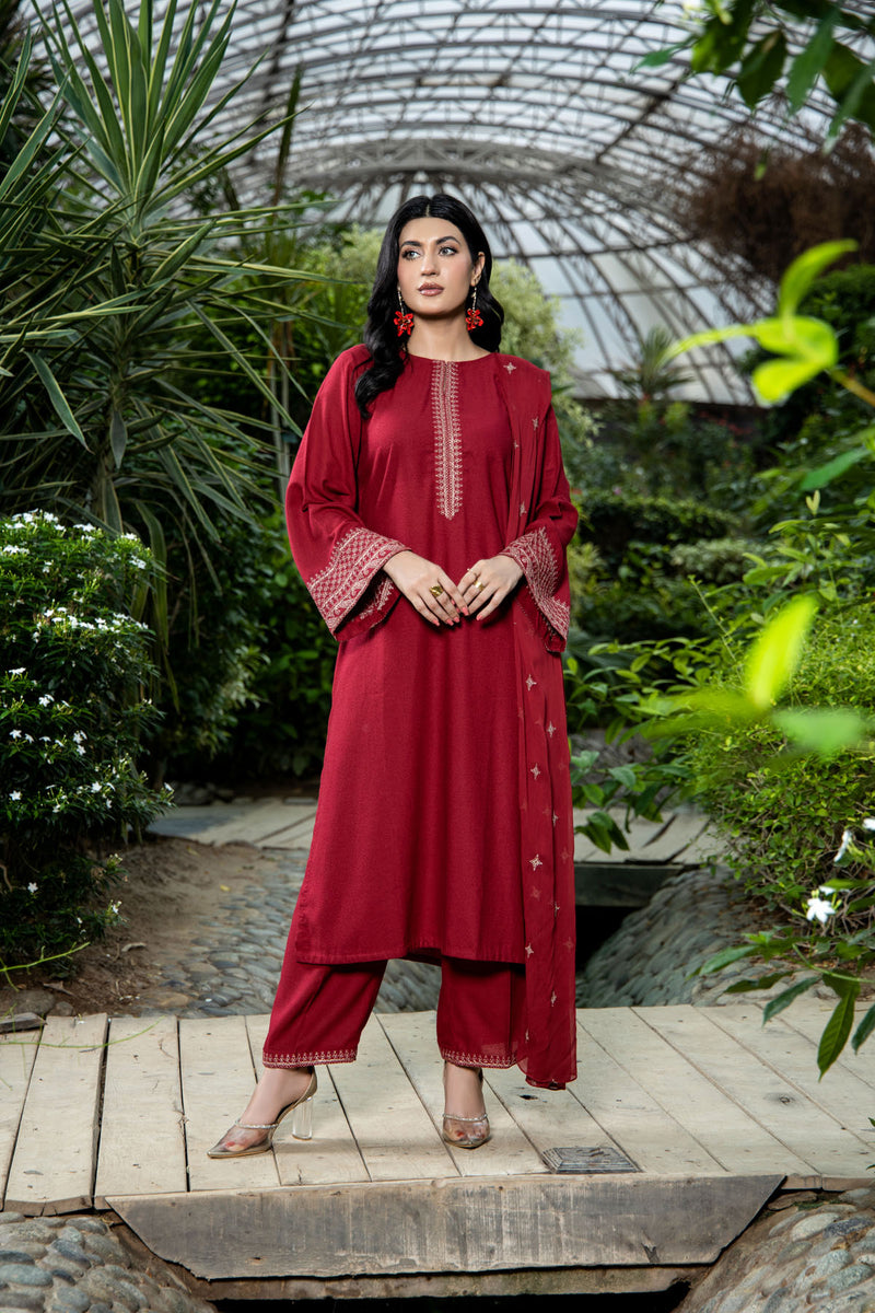 PRET EMBROIDERED KARANDI LAWN 3 PCS