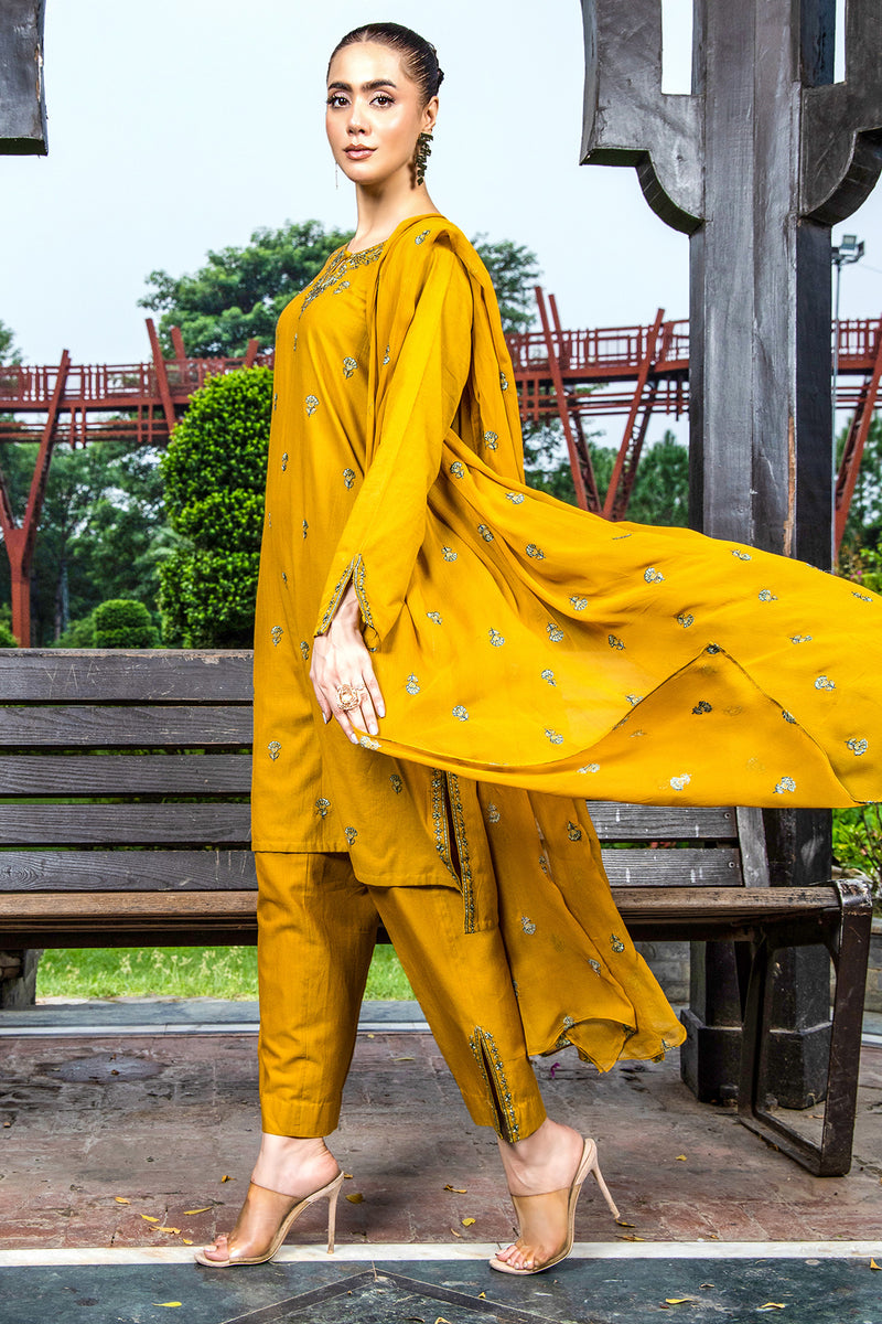 PRET EMBROIDERED SLUB KHADDAR 3 PCS