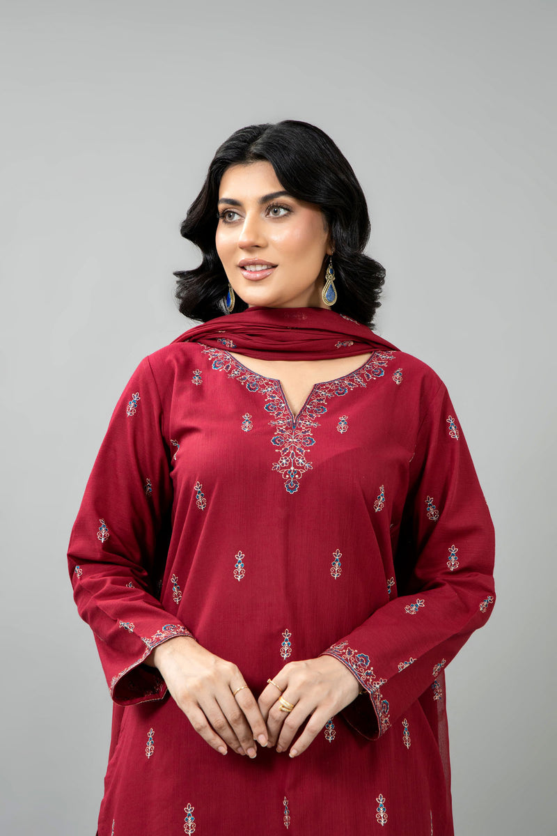 PRET EMBROIDERED SLUB KHADDAR 3 PCS