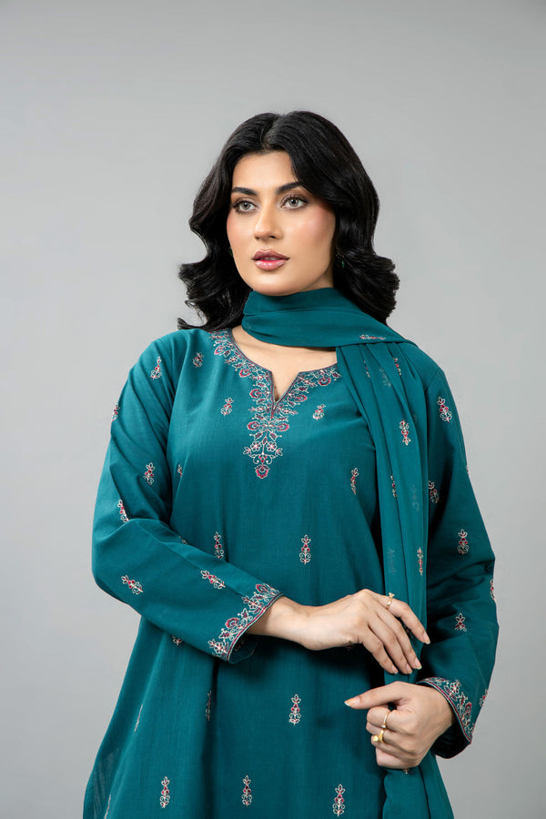 PRET EMBROIDERED SLUB KHADDAR 3 PCS