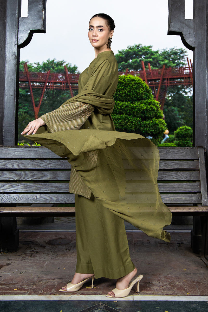 PRET EMBROIDERED SLUB KHADDAR 3 PCS