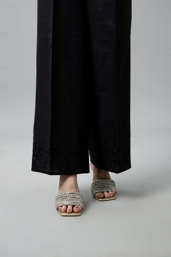 EMBROIDERED SLUB KHADDAR TROUSER