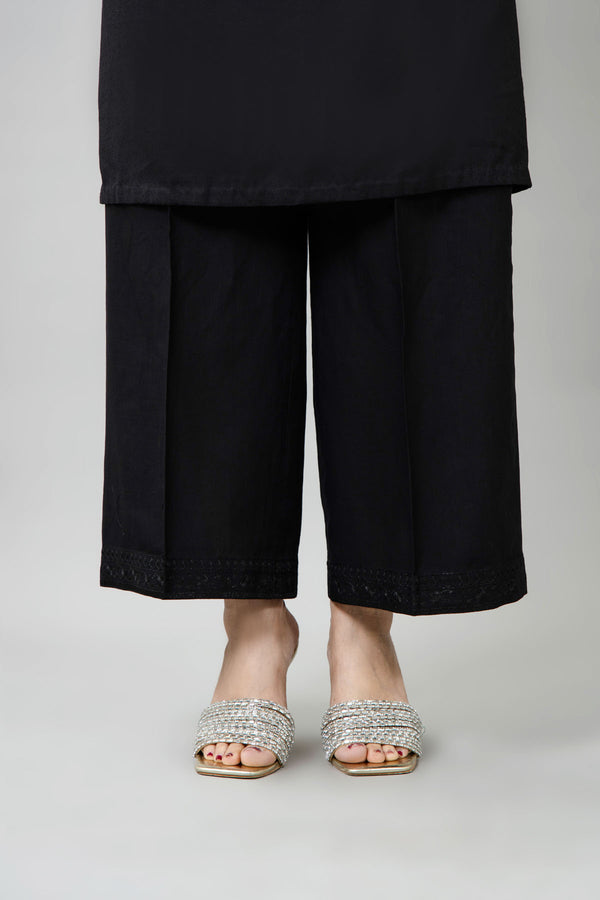 EMBROIDERED SLUB KHADDAR TROUSER