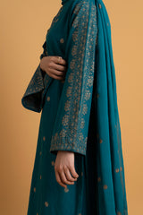 PRET EMBROIDERED  SLUB KHADDAR 3 PCS