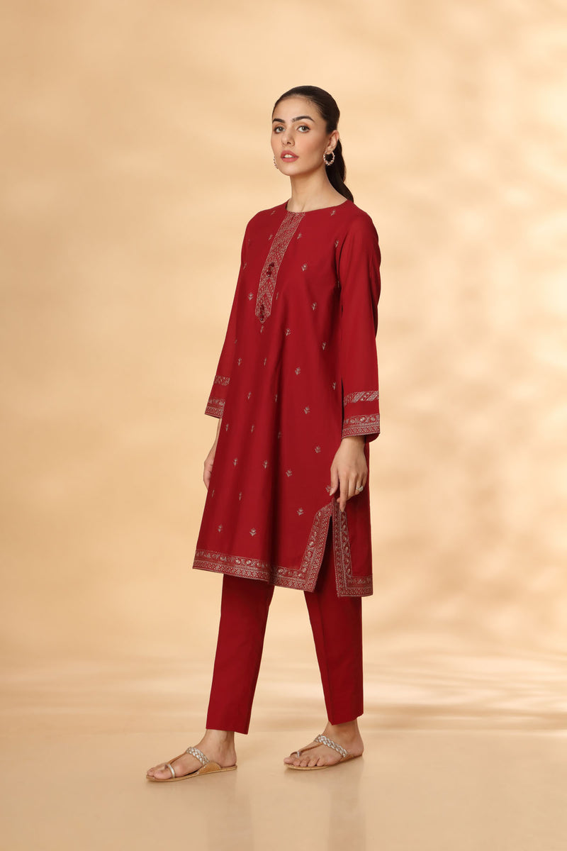 PRET EMBROIDERED LAWN 2 PCS