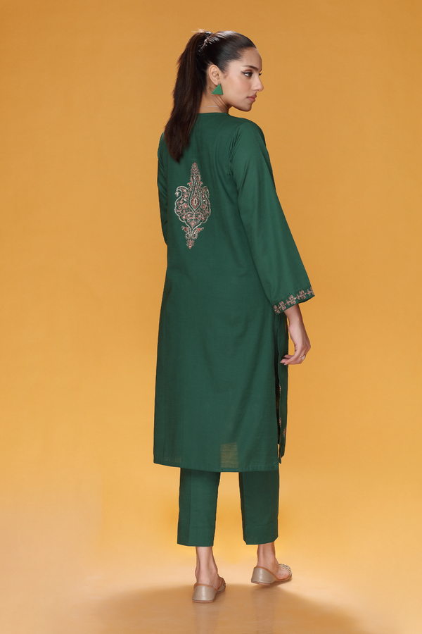 PRET EMBROIDERED  KHADDAR 2 PCS