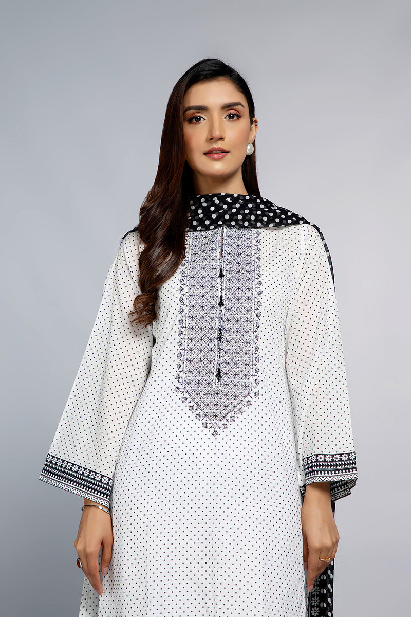PRET  PRINTED & EMBROIDERED  LAWN 2 PCS