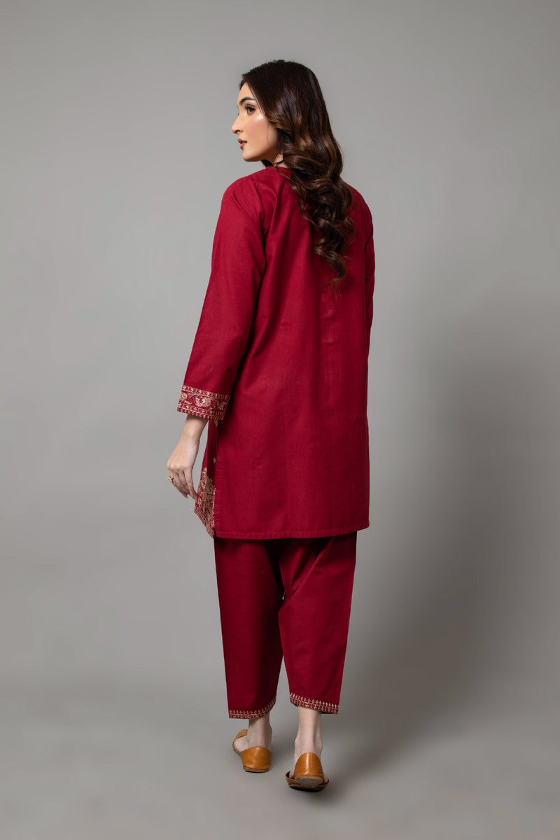 PRET EMBROIDERED SLUB KHADDAR 2 PCS