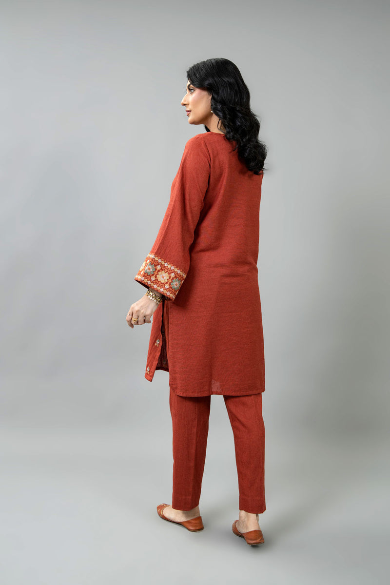 PRET EMBROIDERED COTTON KARANDI 2 PCS