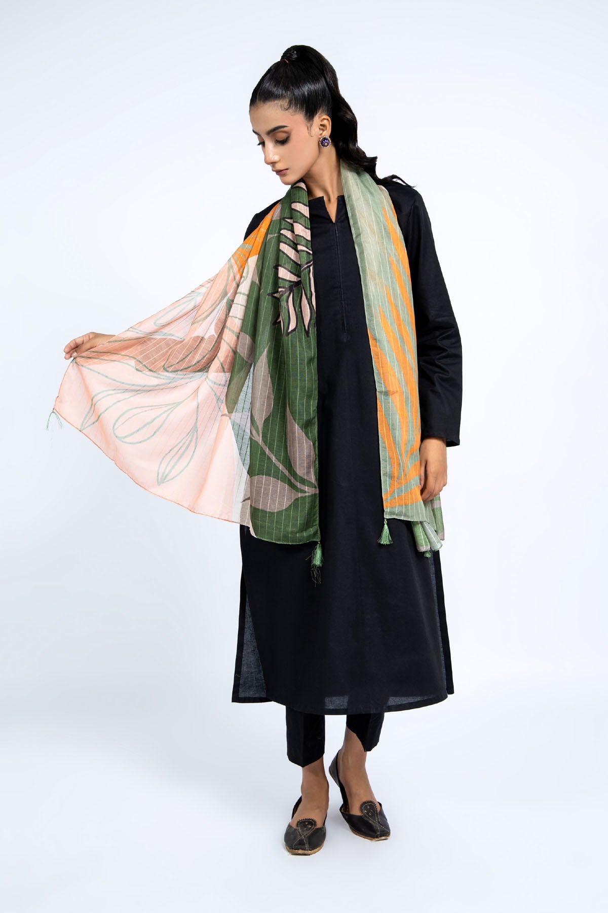 PRINTED SLUB MONARK STOLER – The Fabric Store Pakistan