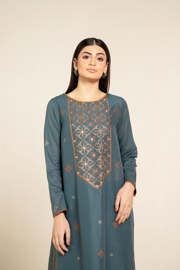 EMBROIDERED LAWN 2 PCS (UNSTITCHED)
