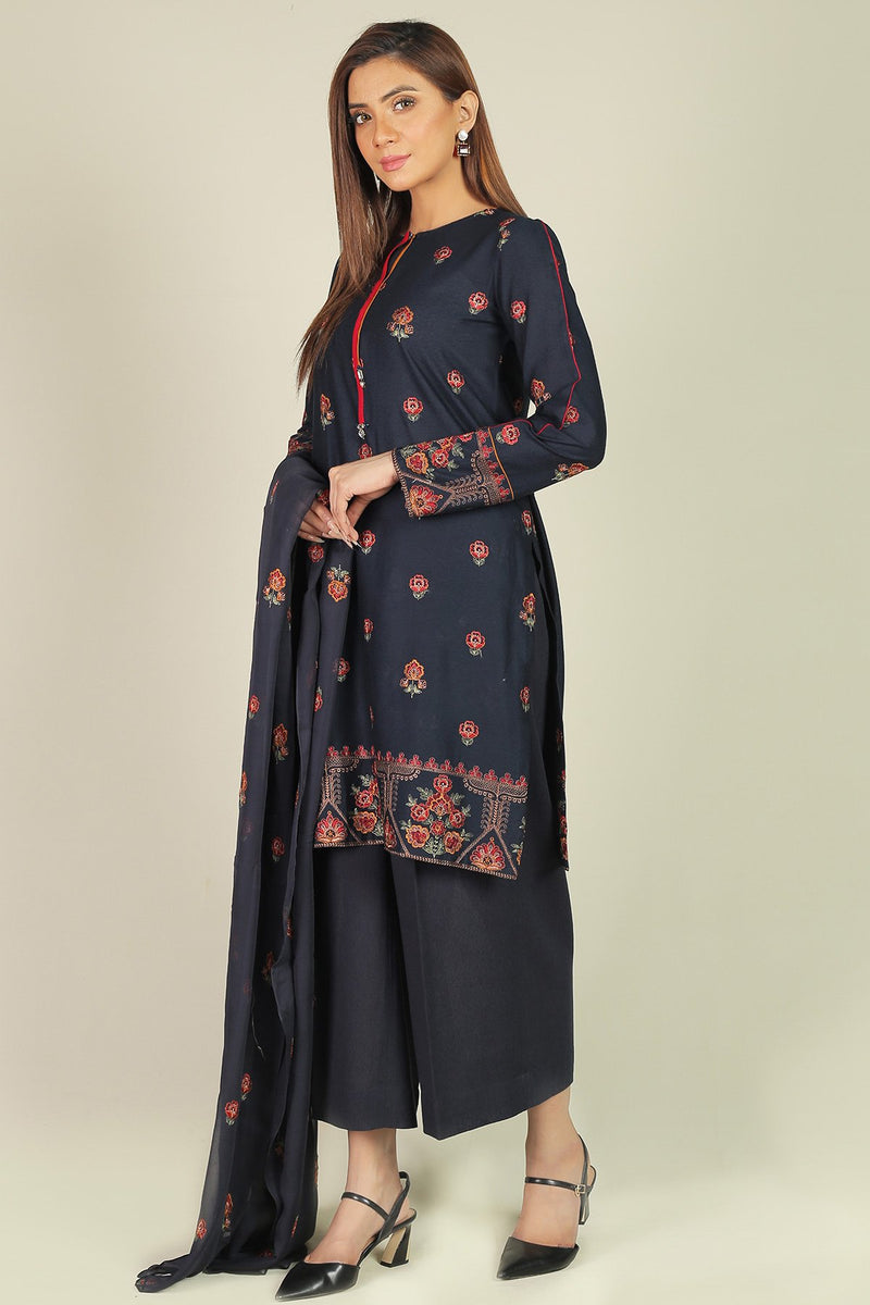 embroidered salwar suit
embroidered rayon kurtis
short embroidered kurtis
pakistani embroidered kurtis online