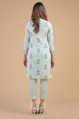 embroidered salwar suit
embroidered rayon kurtis
short embroidered kurtis
pakistani embroidered kurtis online