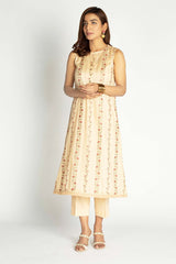 embroidered salwar suit
embroidered rayon kurtis
short embroidered kurtis
pakistani embroidered kurtis online