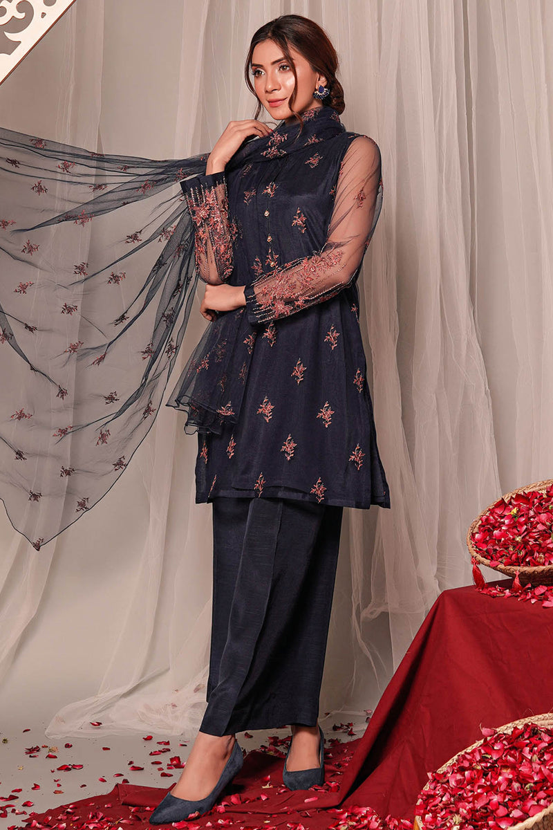 Formal outfits for girls shop