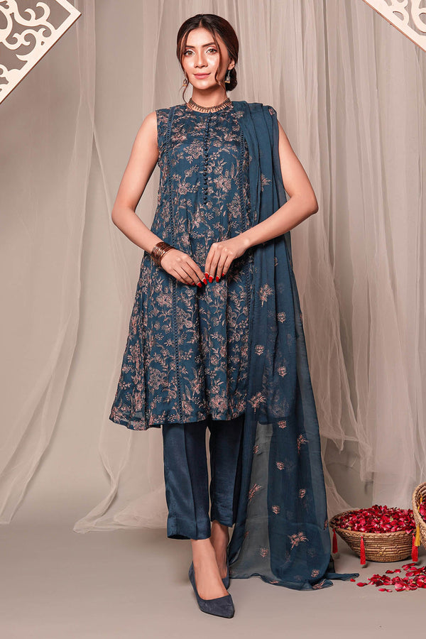 Cross-stitch, Nomi Ansari, Sapphire, Sana Safinaz, Kamiar Rokni, Beechcraft Bonanza, Nida Azwer, Generations, Deepak Perwani, HSY Studio, Junaid Jamshed, Kayseria, Amir Adnan, MARIA.B, Gul Ahmed Fashion, Bareeze, Asim Jofa, Limelight, Maheen Khan, Thredz, Warda Designer Collection, Zainab Chottani, formal wear for ladies, formal outfit, semi-formal outfits, ladies formal office wear, formal outfits for women, formal fashion, formal dressing style, ladies formal suits, designs formal