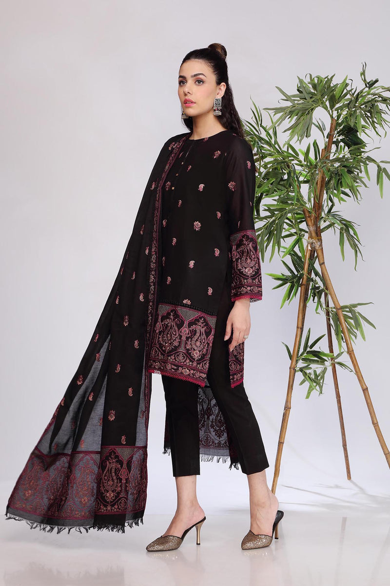 EMBROIDERED  LAWN 2 PCS