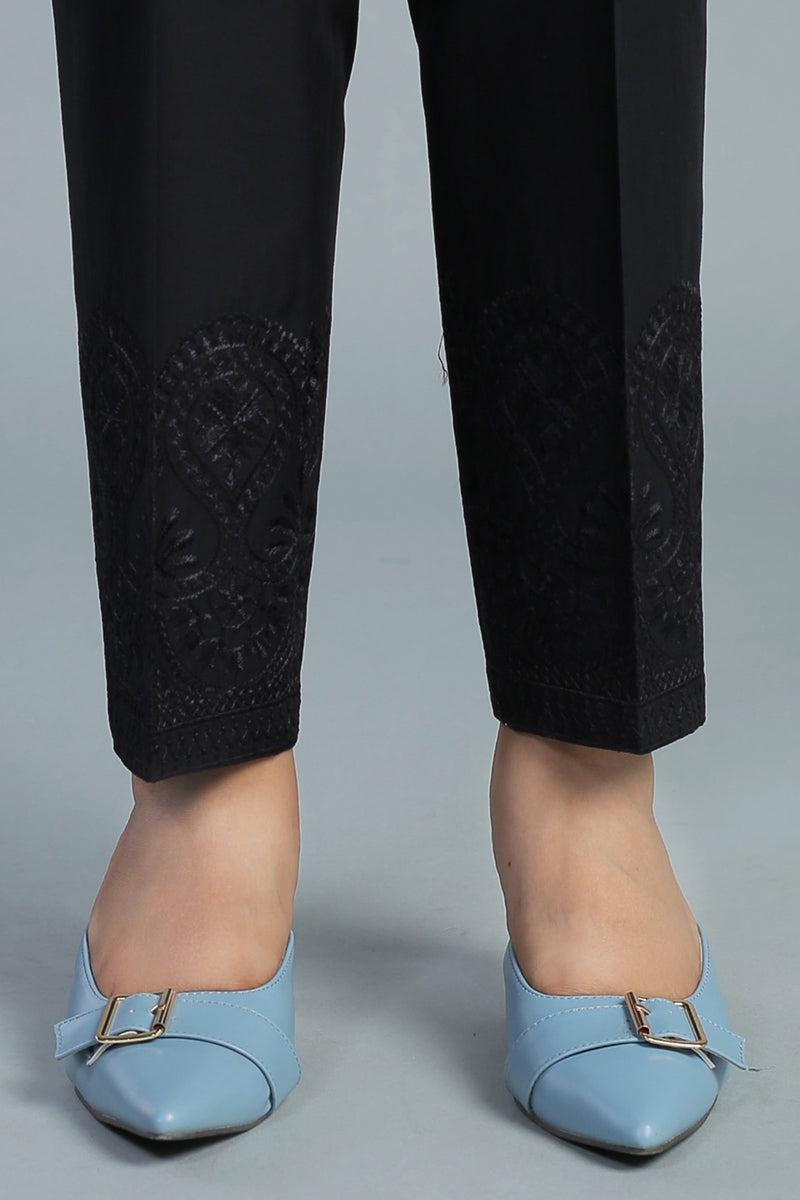 EMBROIDERED CAMBRIC TROUSER