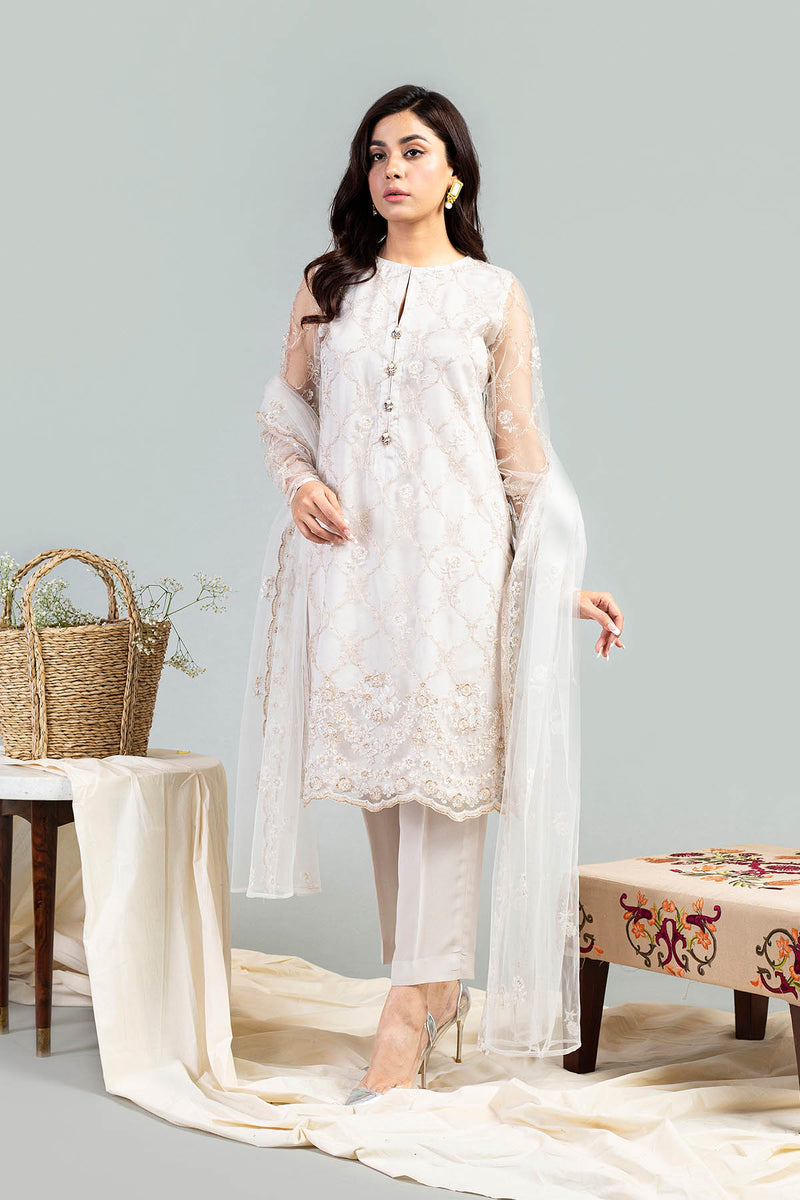 EMBROIDERED POLYESTER NET
