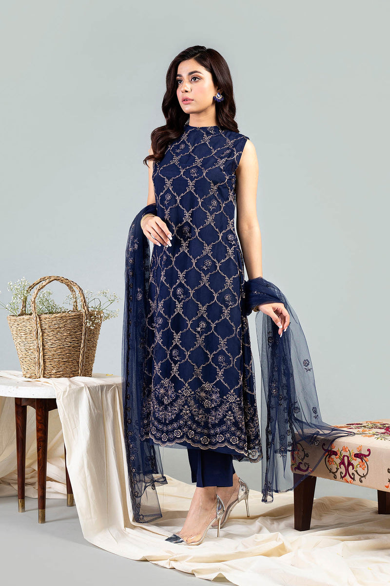 EMBROIDERED POLYESTER NET