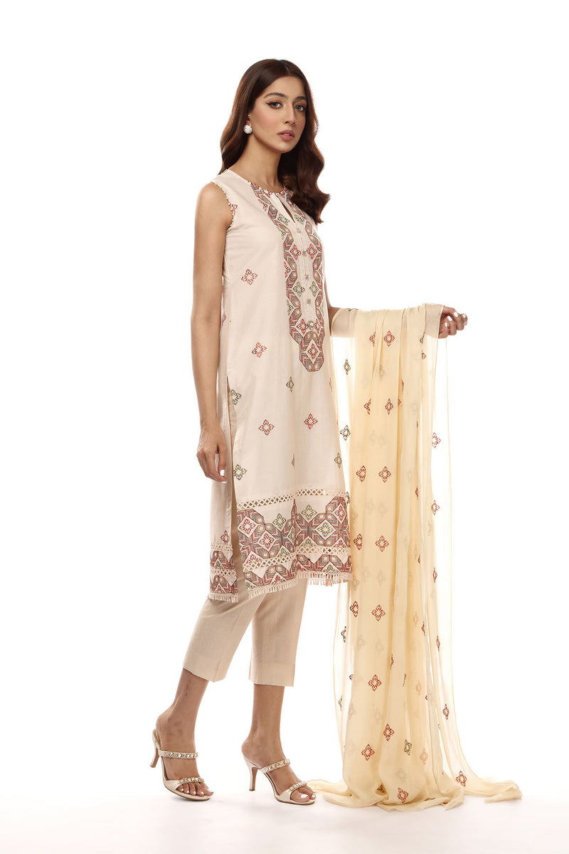 EMBROIDERED  LAWN 2 PCS