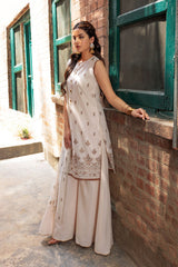 EMBROIDERED  LAWN 3 PCS