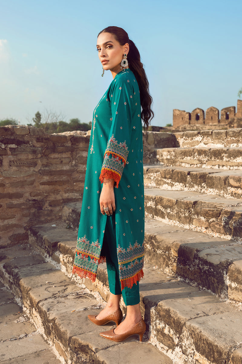 EMBROIDERED  KHADDAR 2PCS