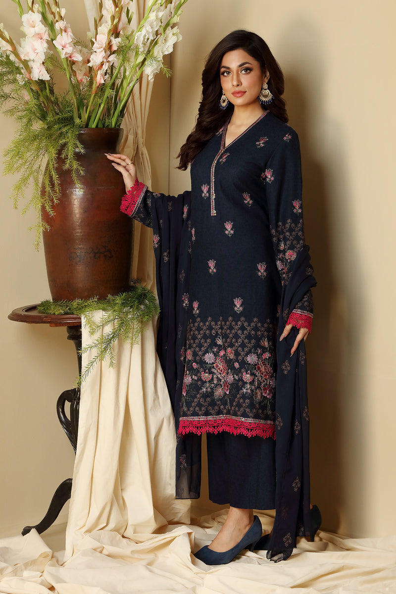 EMBROIDERED COTTON KARANDI 3PCS
