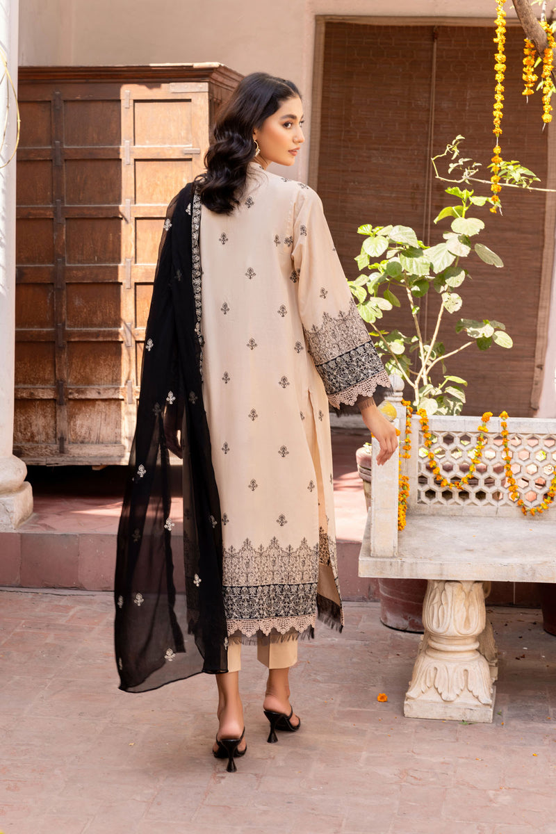 EMBROIDERED LAWN 3 PCS (UNSTITCHED)