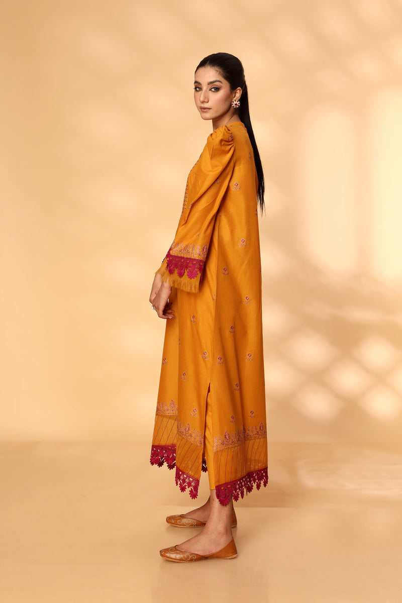 EMBROIDERED LAWN 2 PCS (UNSTITCHED)
