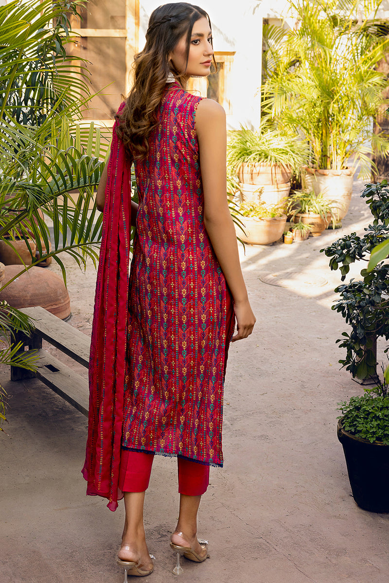EMBROIDERED  LAWN 3 PCS