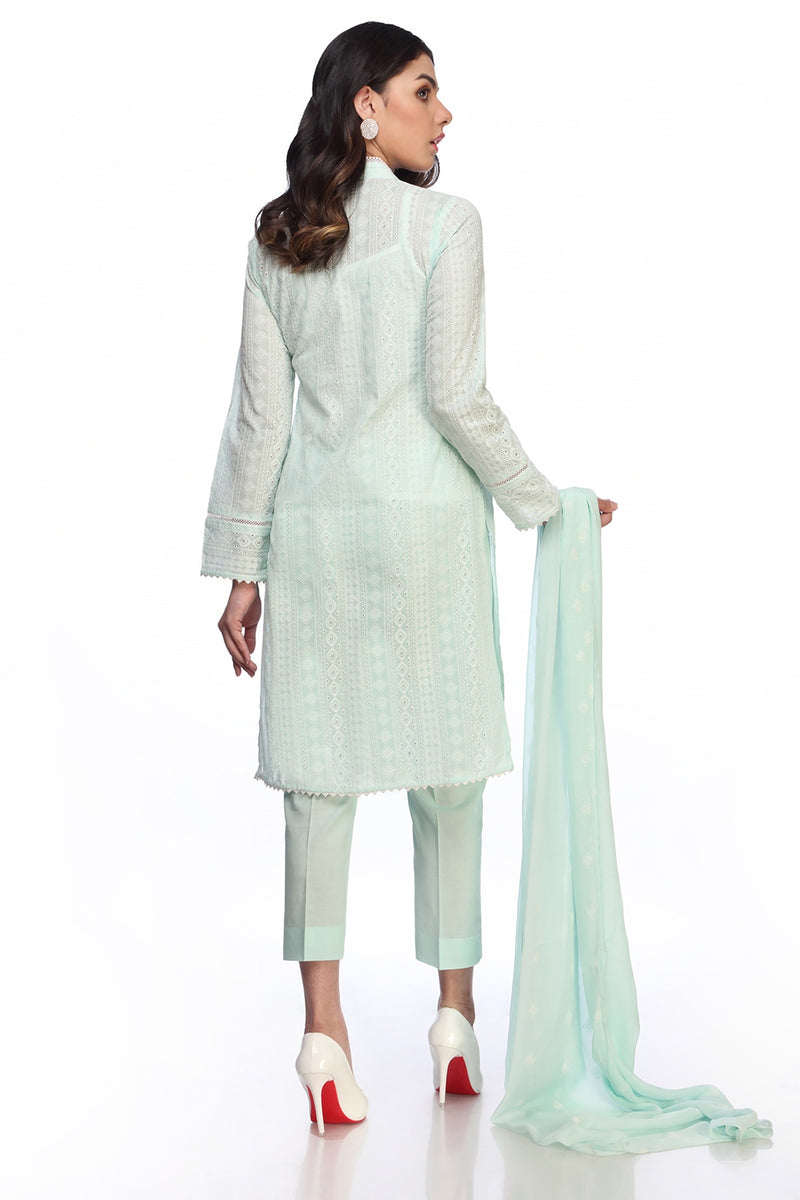 EMBROIDERED  LAWN 3 PCS