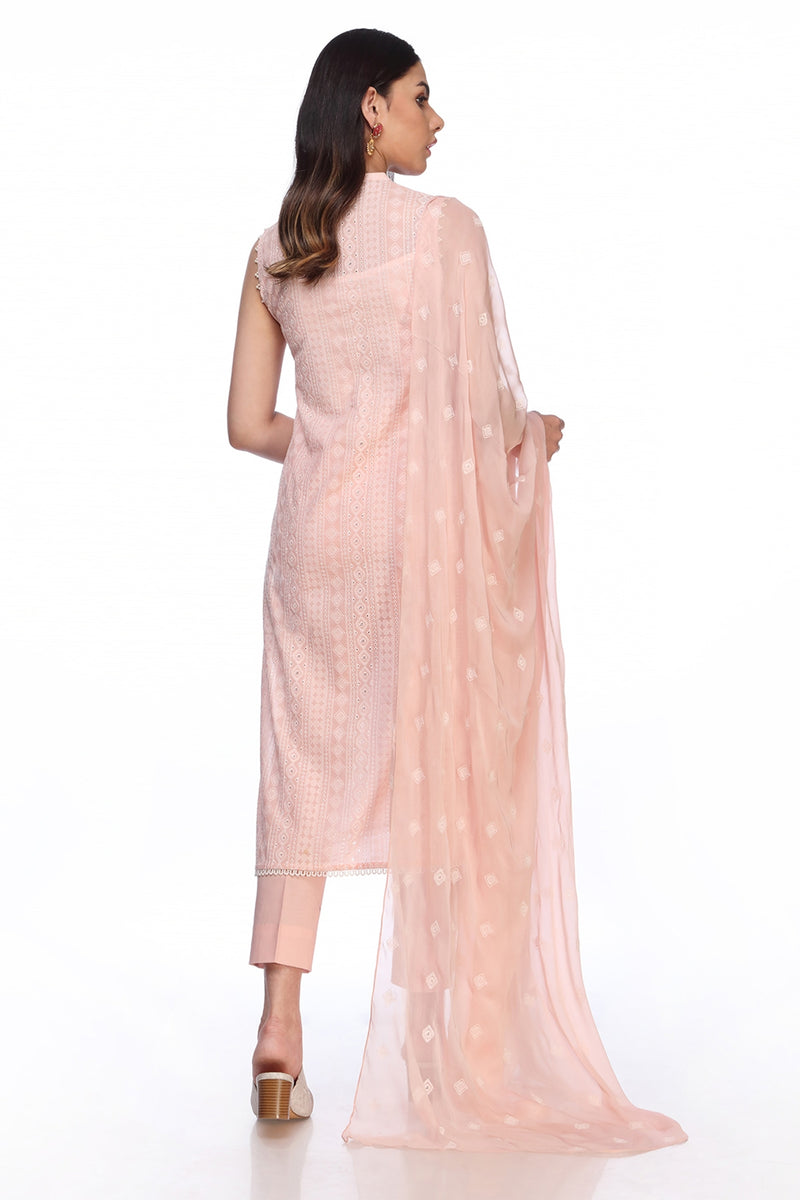 EMBROIDERED  LAWN 3 PCS