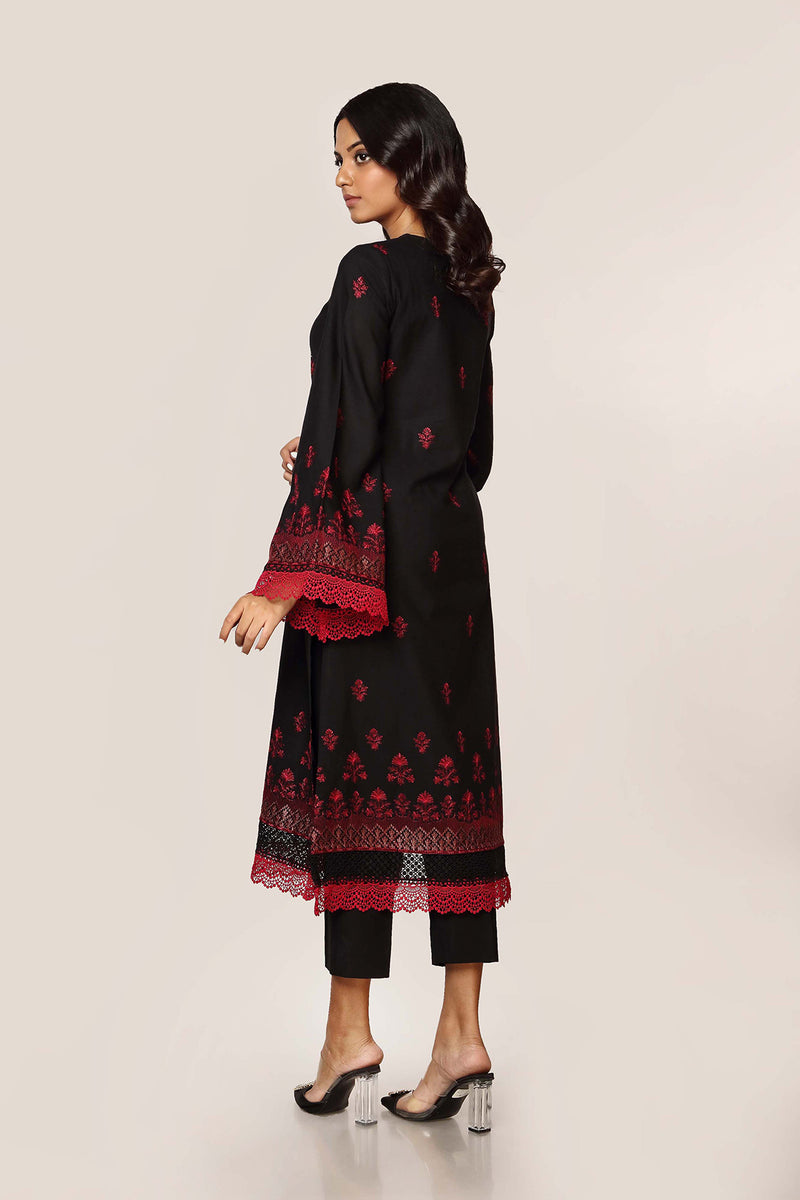 EMBROIDERED  KHADDAR 2PCS