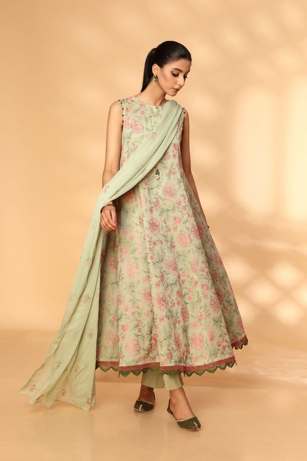 EMBROIDERED LAWN 3 PCS (UNSTITCHED)