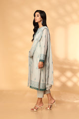EMBROIDERED LAWN 3 PCS (UNSTITCHED)