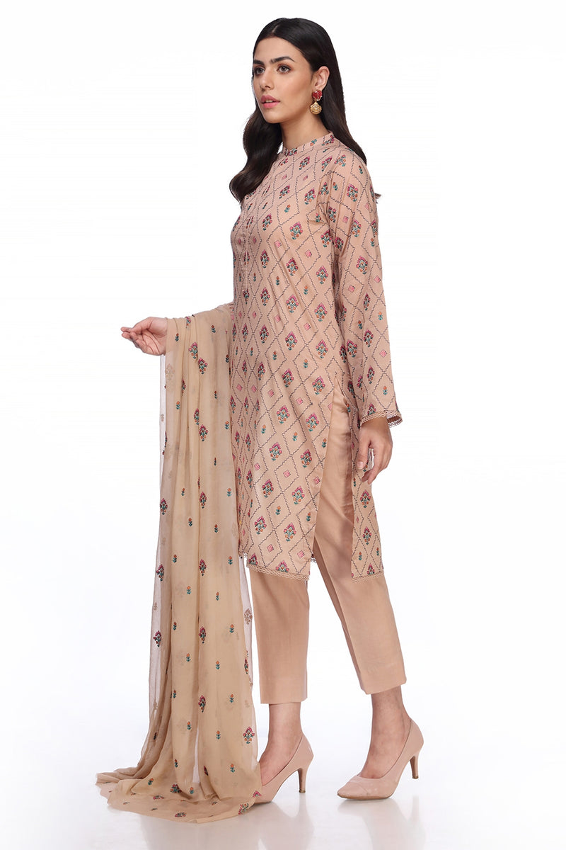 EMBROIDERED  LAWN 3 PCS