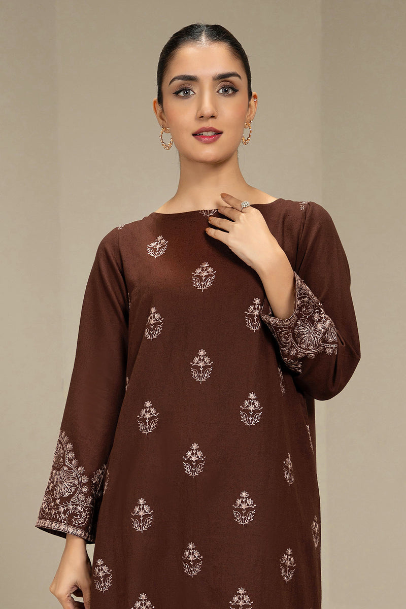 PRET EMBROIDERED KARANDI LAWN 2 PCS
