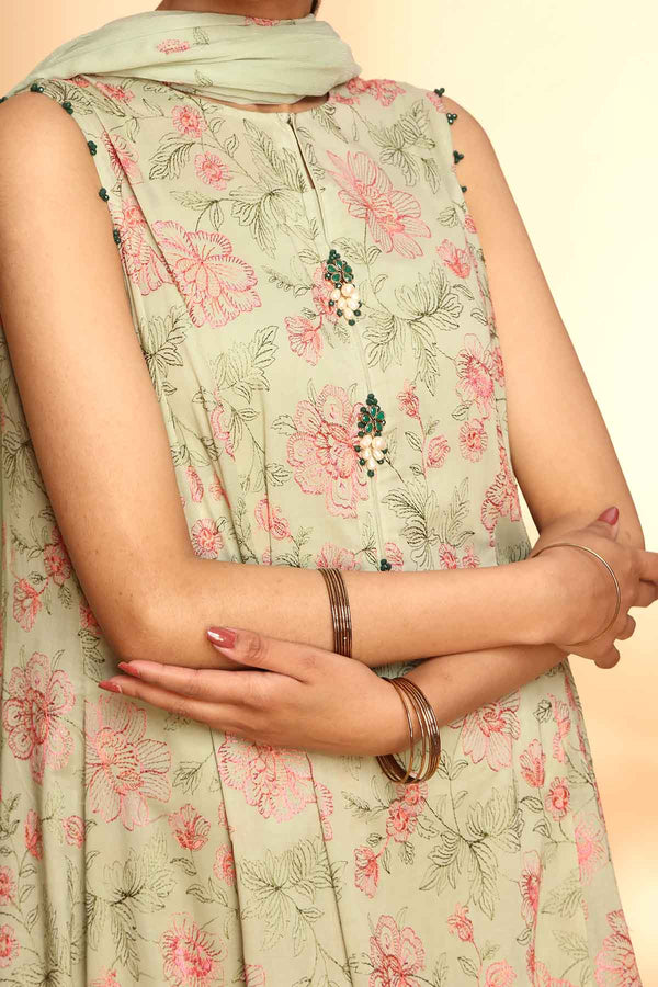 EMBROIDERED LAWN 3 PCS (UNSTITCHED)