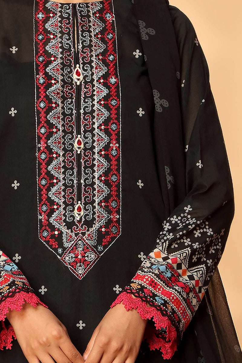 EMBROIDERED & PRINTED LAWN 2 PCS (UNSTITCHED)